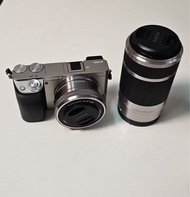 Sony A6000 數碼相機連兩支鏡頭 