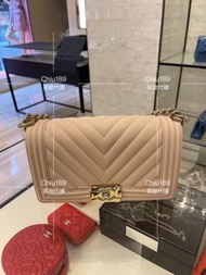 【Chiu189英歐代購】CHANEL Le Boy山形紋淡金鏈 牛皮 淡粉