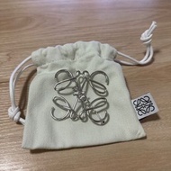Loewe 胸針 (正貨連盒)