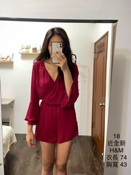 (近全新-H&amp;M桃酒紅小露背連身褲裙)跑趴夜店dress code 必備 超辣超美🔥🔥🔥