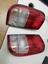 豐田 TOYOTA bB OPEN DECK  尾燈