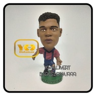 19 KLUIVERT - BARCELONA 1999 CORINTHIAN PROSTARS FOOTBALL PLAYER FIGURE