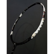 【motion】 Badminton Racket Apacs Edge Saber 10 Black/white (MAX 38LBS)