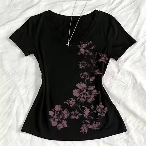 Graphic T-Shirt Y2K Style Women's Wear Vibrant Y2K 2000s Women's Tops Women's Short Sleeve Casual Cu