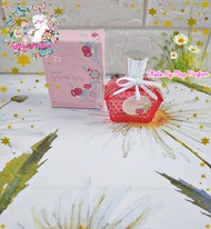 Avon Petal by Cynthia Rowley Eau De Toilette For Women 30 ml. ( กล่องขาย )