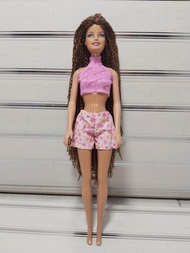 baju untuk boneka Barbie (tidak termasuk boneka)