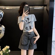 Casual Short Sleeve T-Shirt & Denim Shorts Set for Women - Stylish Outfit 26.8.28