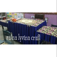 Tempahan customer.. Alas meja guru.. Full skirting