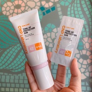 COMBO 10 PACKAGES OF CNP LIGHT TONE ENHANCEMENT SUNSCREEN 2ML
