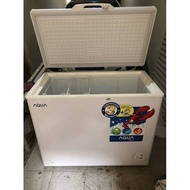 Aqua Chest Freezer / Box Freezer 200 Liter Aqf-200 Promo Garansi Resmi