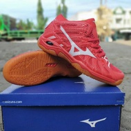 Volleyball shoes, Mizuno volleyball shoes, Mizuno sports shoes, Mizuno sports shoes, original Mizuno