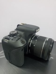 canon 800D with kit  box set