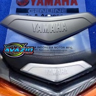 Yamaha XMAX 250. Rear Saddle Seat LOGO EMBLEM