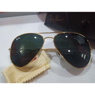 RayBan Aviator classic gold black frame sunglasses