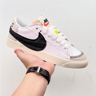 Nike Blazer Low '77 VNTG Hitam Putih Kasut Kasual Low-Top