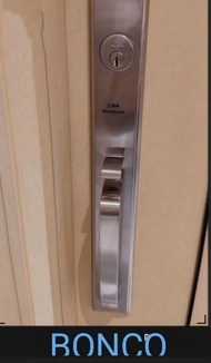 雙11購物節 新屋新裝修必然之選  BONCO    不銹鋼大門鎖 木門鎖 機械鎖 確保家居 保平安  換一把型格 不銹鋼色  BONCO 門鎖中之名牌 堅固紮實  防盜好幫手 手工精細  包原裝鎖匙