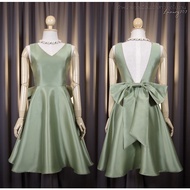 [พร้อมส่ง] [LUXURY707] ชุดแต่งงาน ชุดไปงานแต่ง ทรงคอวีโชว์หลังโบว์ใหญ่ (VG0136)