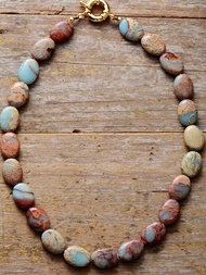 1個天然壽山石女項鍊,橢圓形項鍊,簡單且個性化,隨機顏色