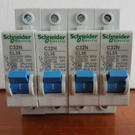 MCB SCHNEIDER BIRU MCB SCHNEIDER BIRU 2A 4A 6A 10A 16A 20A 25A 35A NON ORIGINAL