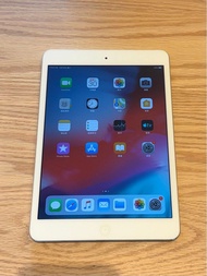 Apple iPad mini 2 32GB Silver WiFi