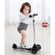 【3 in 1 Height Adjustable Kids Scooter】♥Colourful Light-flashing 3 Wheels♥Best Children Gift♥1~12yrs