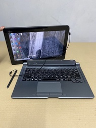 แท็บเล็ต2in1 Fujitsu ArrowsTab Q616/P cpu CoreM m3-6y30(RAM:4GB/SSD:128GB)มีคีย์บร์อดและปากกาตรงรุ่น