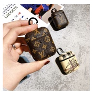 Super nice Airpod LV headphone case with strap