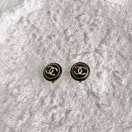 【日本直送 名牌二手包】CHANEL 香奈兒 耳環 黑色 經典標誌 vintage 古董 epcpu2