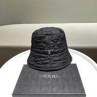 CHANEL444 White Classic Double C Standard Baseball Cap