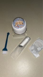 充電式迷你桌面吸塵器