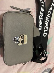Karl Lagerfeld 卡爾拉格菲爾德 灰色斜孭銀包
