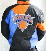 NBA vintage 男女可穿正版官方紐約尼克隊籃球外套全新未穿過的標籤已拆除