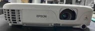 【-】二手EPSON EB-S02 投影機  2600流名  -