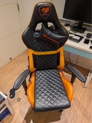 Cougar Armor One V2 gaming chair 香港行貨 Orange Black. 人體工學椅