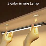 เซ็นเซอร์ตรวจจับการเคลื่อนไหวไฟไฟ LED กลางคืนไร้สายโคมไฟไฟ LED เปลี่ยนสีได้ตู้ตู้เสื้อผ้าไฟใต้แสงไฟ LED สำหรับห้องครัว