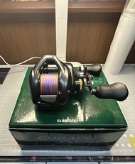 Shimano Curado 300 Baitcasting Reel with Box