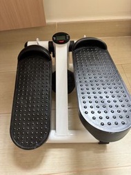 迷你腳踏機