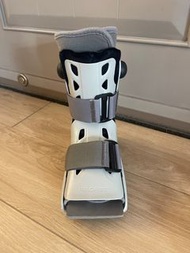 Aircast AirSelect Short Walking Boot SMALL with free lining socks 氣墊康復鞋/腳踝術後康復鞋