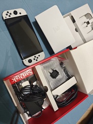 Nintendo Switch OLED 白色齊配件連256sd card