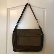 Tumi T-tech 5112MSS Oliver Large Messenger Bag