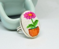 帶花盆的刺繡戒指 送給她橢圓形洋紅色十字繡戒指的最佳禮物