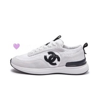 紫鑽🌟誠信商家🌟💜全新Chanel 雙C標誌運動休閒鞋 白灰黑 麂皮尼龍拼接