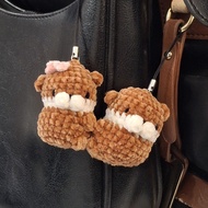 MAGNETIC OTTER Keychain / MAGNETIC OTTER KNITKeychain