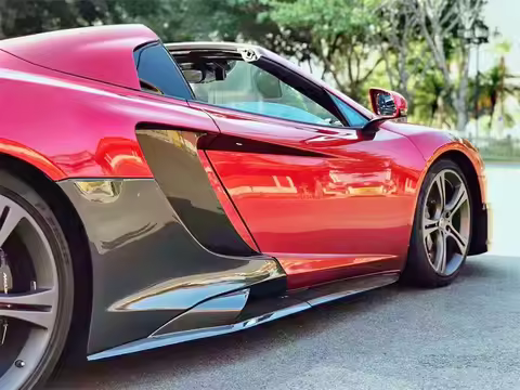 High Quality 675LT Style Carbon Fiber Side Skirt Body Kit for McLaren MP4-12C 625C 650S Upgrade 675L