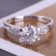 18k White Gold Diamond Ring