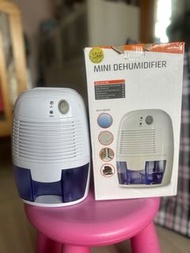 aMagic 迷你抽濕機 500ml  ADC-ETD250