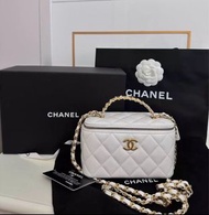 Chanel🤍22S 字母手柄荔枝牛皮白色長盒子 全新Fullset 沒有單💖✨