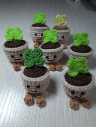 幸運 四葉草 盆栽 畢業 新年 禮物 母親節 情人節 送禮 婚宴 回禮 擺設 掛飾 公仔 匙扣 手機繩 吊飾