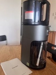 HUROM 400慢磨榨汁機
