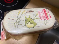 全新 日本製 龍貓 雙層便當盒 分隔 飯盒 午餐盒 食物分隔盒 零食 盒子 收納盒 保鮮盒 附筷子 Totoro